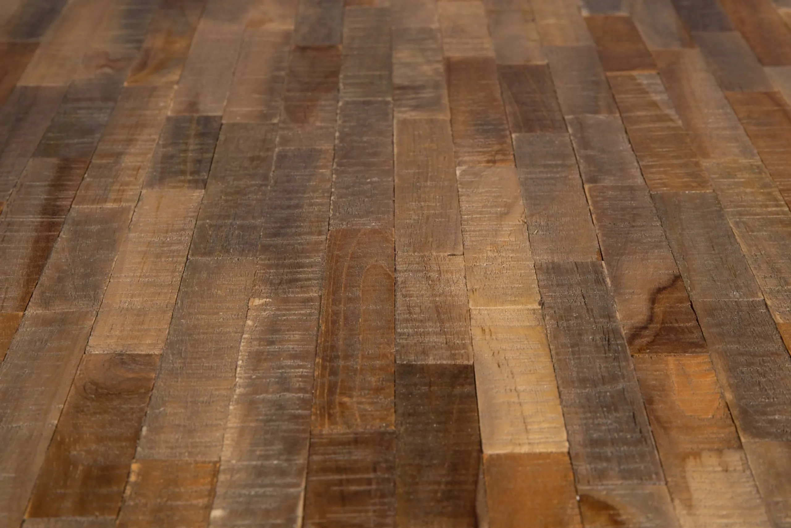 Esstisch Vintage Maria Teak Rund 110 cm Parkett-Vintagehaus Discount