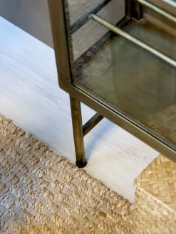 Industrial Weinregal Laurent Metallkorpus und Glas Antik-Gold für 26 Flaschen-Chic Antique Clearance