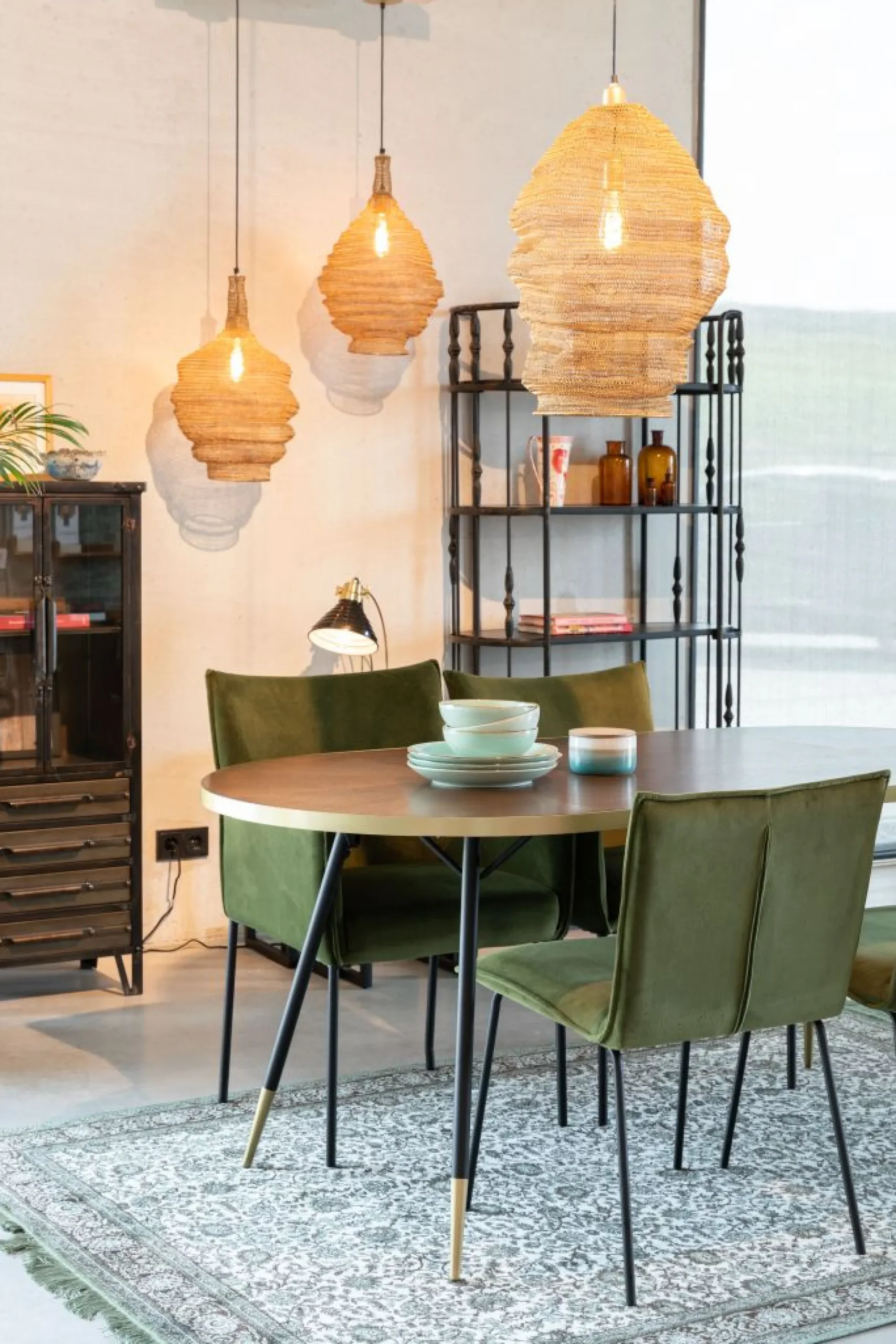 Retro Esstisch Denise Oval Messing Brass Walnussfarben 180 x 90 cm-Zuiver New