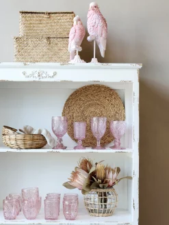 Vintage Dekofigur Papagei auf Ständer in Himbeere klein-Chic Antique Clearance