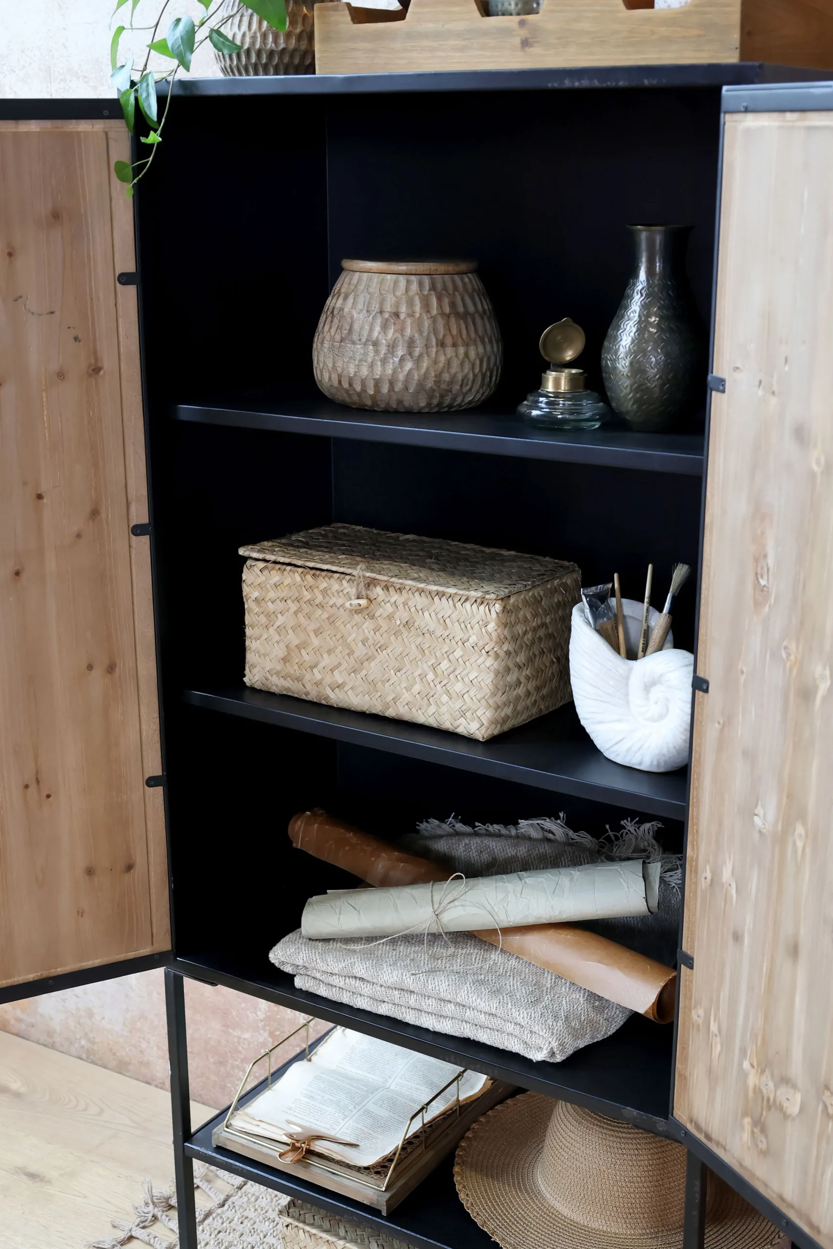 Vintage Schrank Hochkommode Beam Industrial Recyceltes Holz-Chic Antique Hot