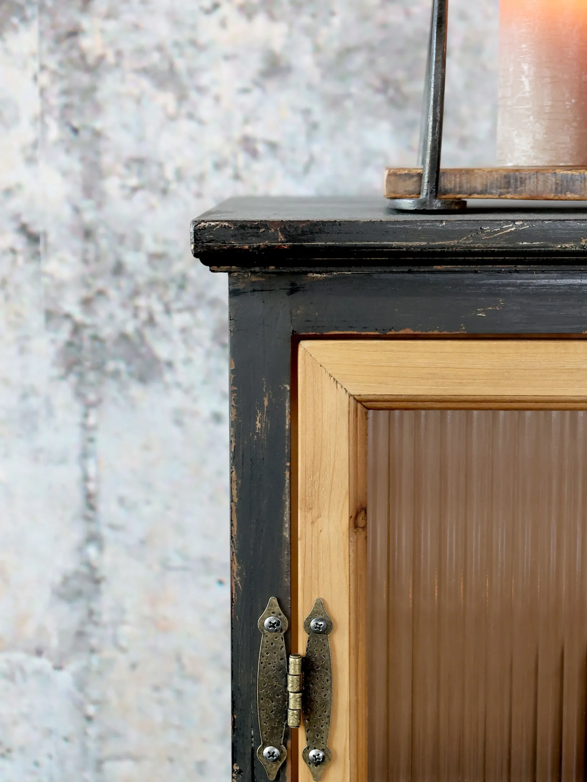 Vintage Vitrine Mathéo Holz Metall geripptes Glas-Chic Antique Online